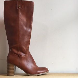 🍂🍁Jaclyn Smith Women's Raizen High-Heel Boot